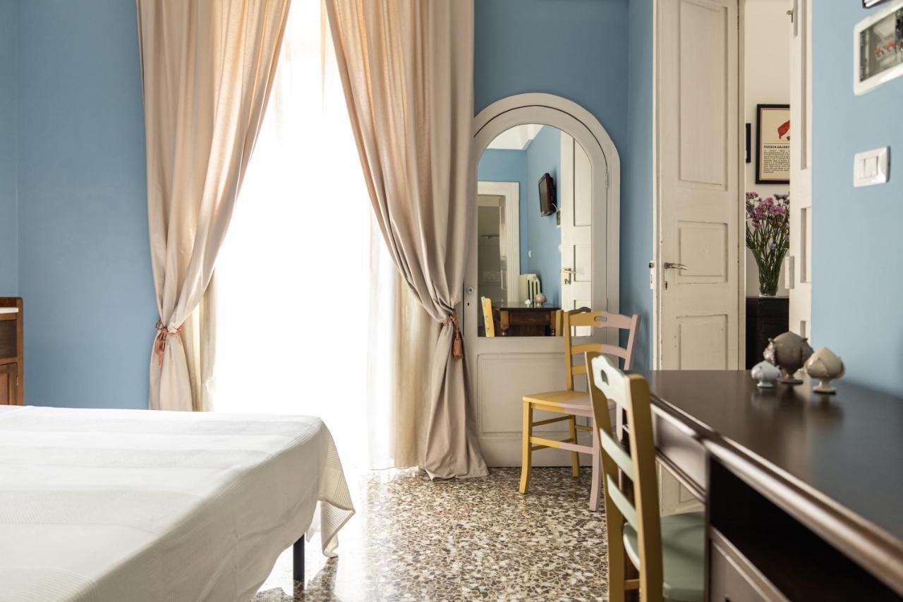 Palazzo Dante Bed & Breakfast Alliste Exterior photo